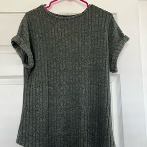 Green Ribbed Short Sleeve Top
